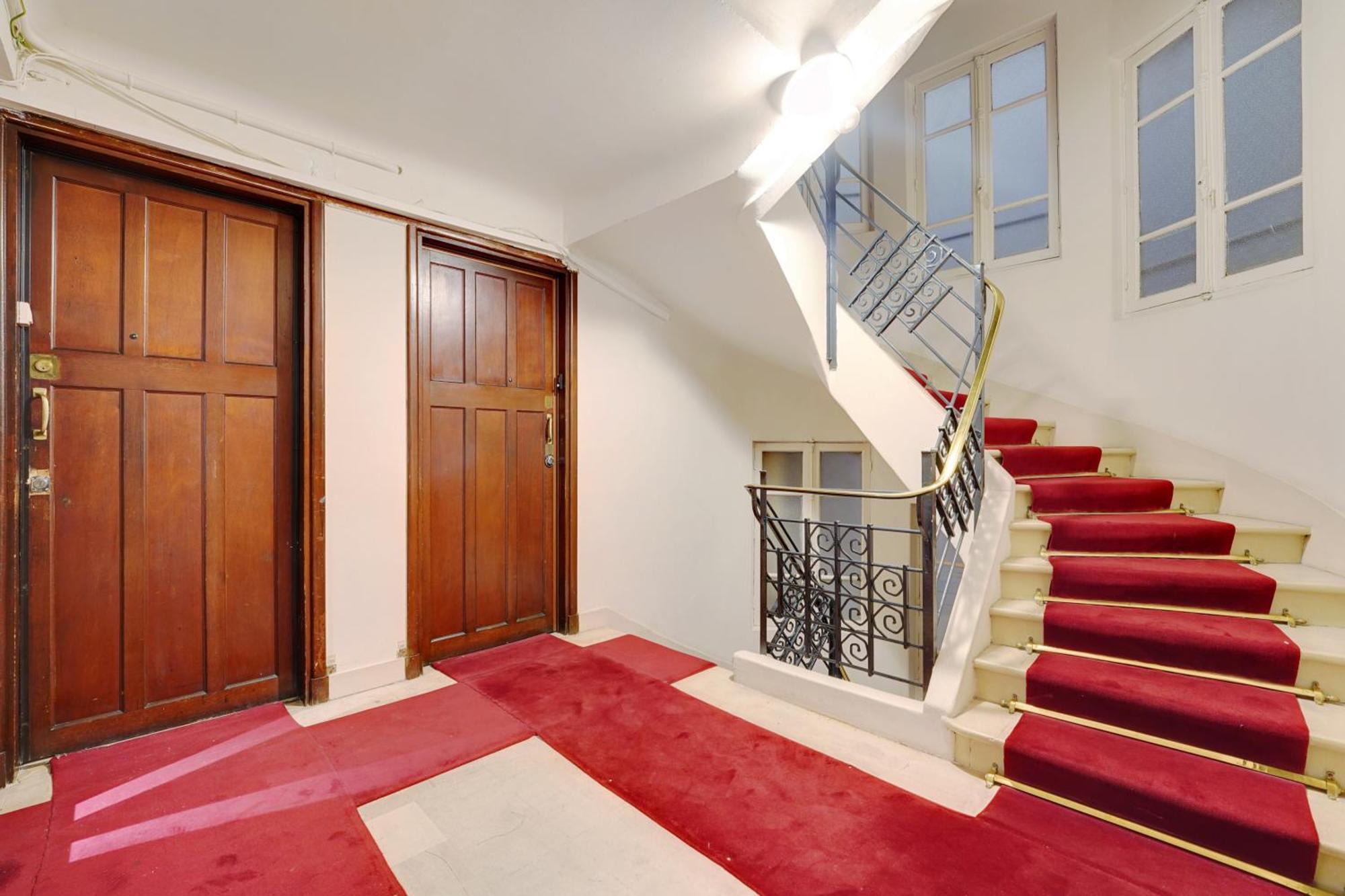 Appartement Prestigieux 2 Pieces Champs-elysees George V *